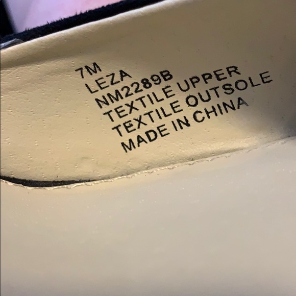 Asymmetric Black Heels S-7 - Picture 7 of 7